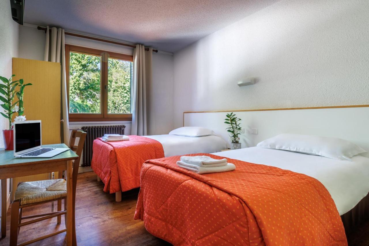 Hotel Saint Clair ルルド エクステリア 写真